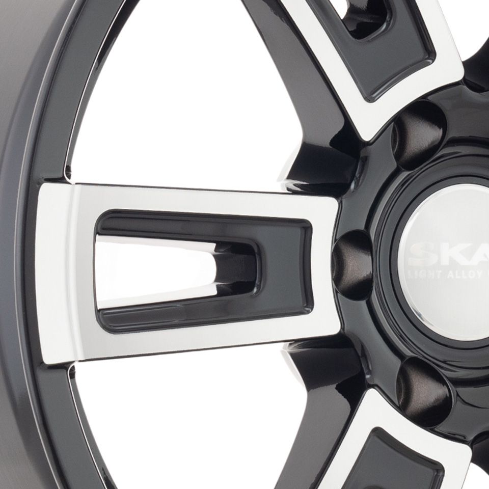 СКАД  Тор  8,0R18 6*139,7 ET30  d67,1  Алмаз  [2450305]  Fb max 1050 kg