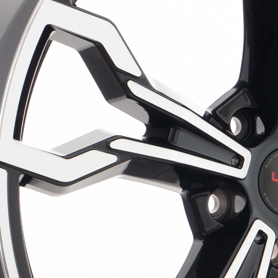 LEGE ARTIS  Concept-B563  9,5R20 5*112 ET43  d66,6  BKF  [9303887]  под ориг.крепеж+крышку