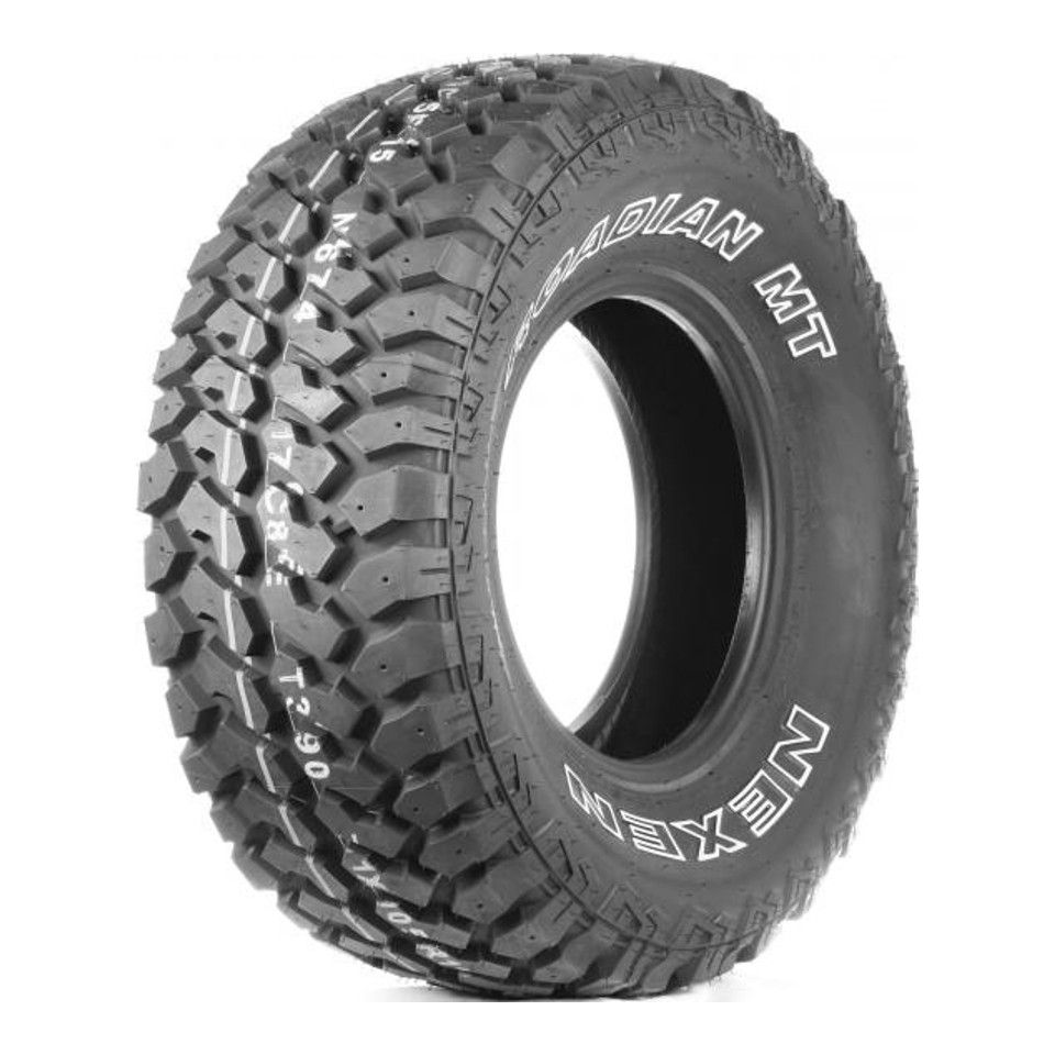 NEXEN  235/75/15  Q 104/101 ROADIAN MT